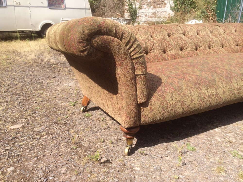 Howard sofa