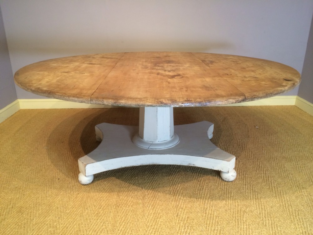 Pine table