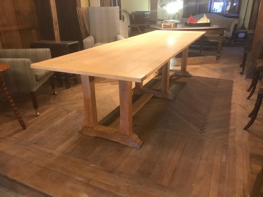 Oak refectory table View II
