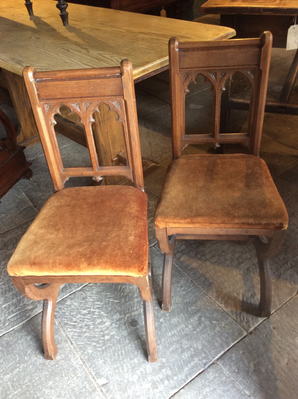 19thC Pair of Gothic revival oak small chairs View III