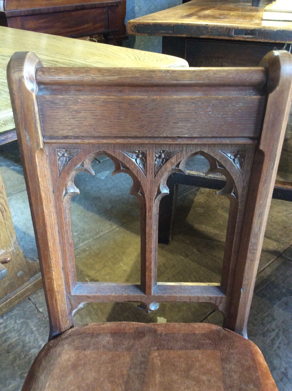 19thC Pair of Gothic revival oak small chairs View IV