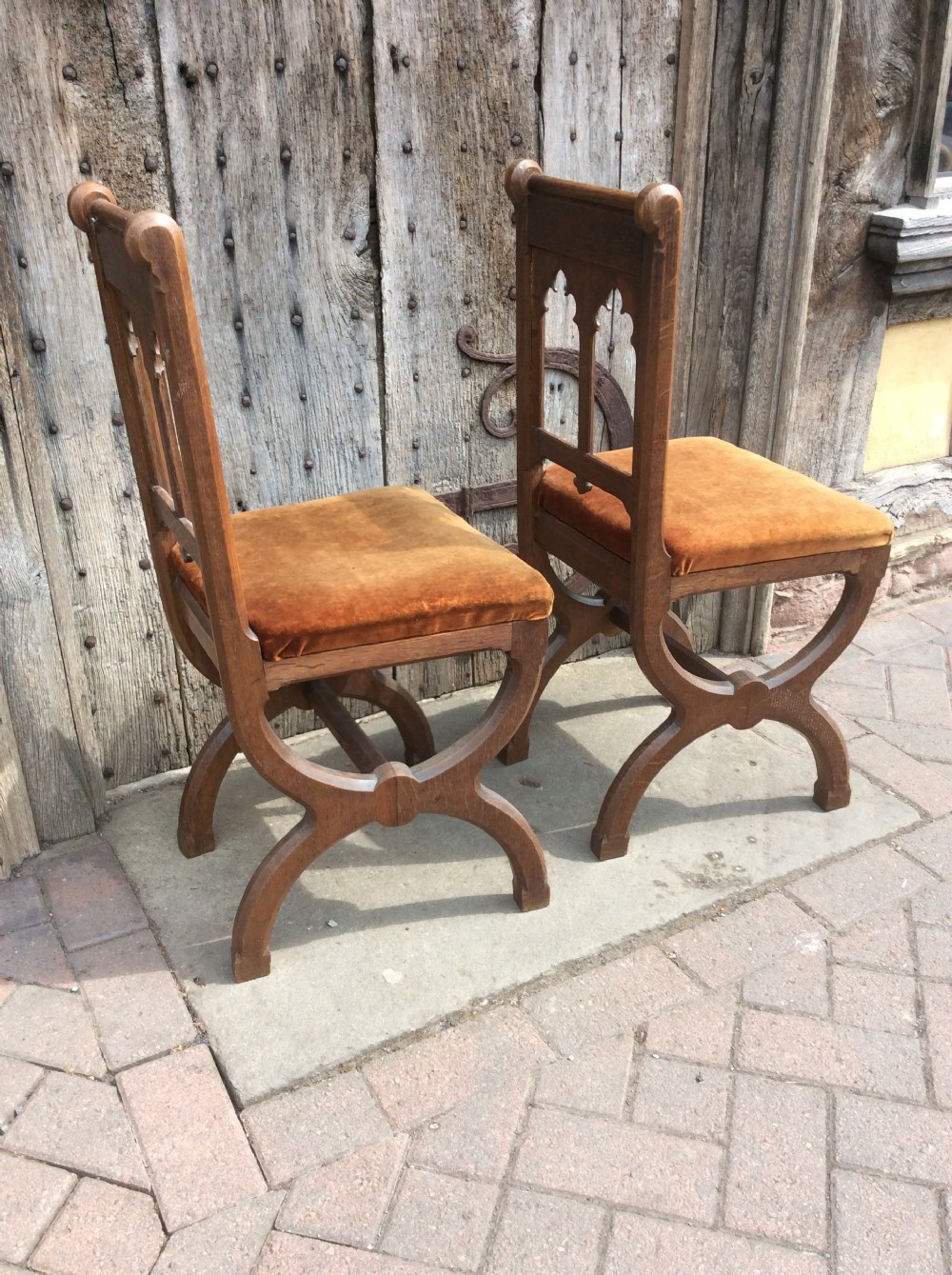 19thC Pair of Gothic revival oak small chairs View V