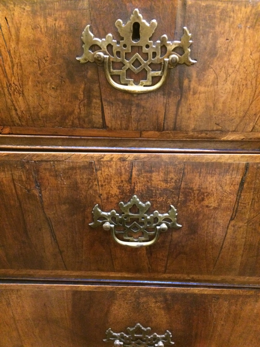 18thC Walnut chest of drawers View II