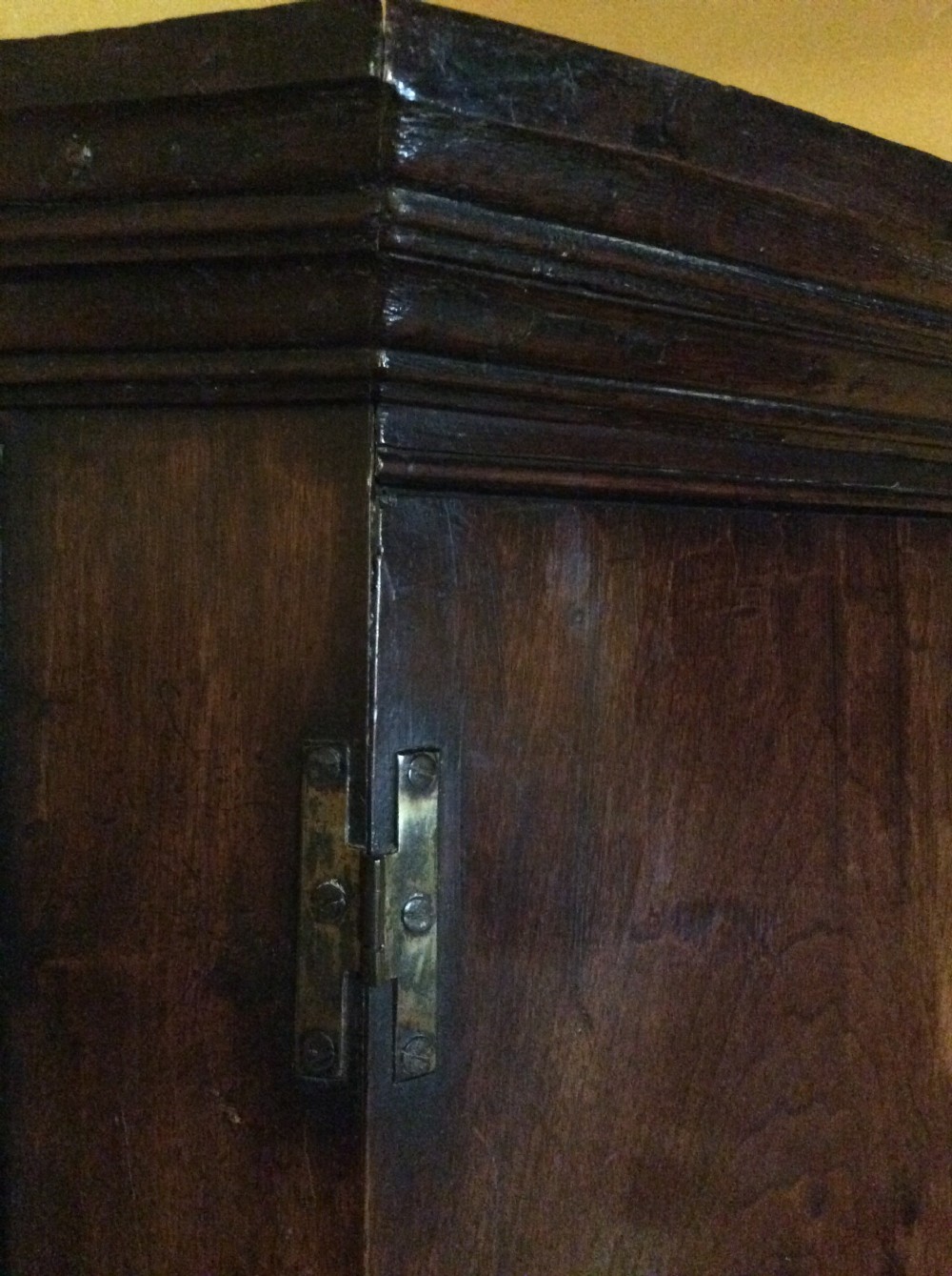 18thC Walnut and oak corner cupboard View V