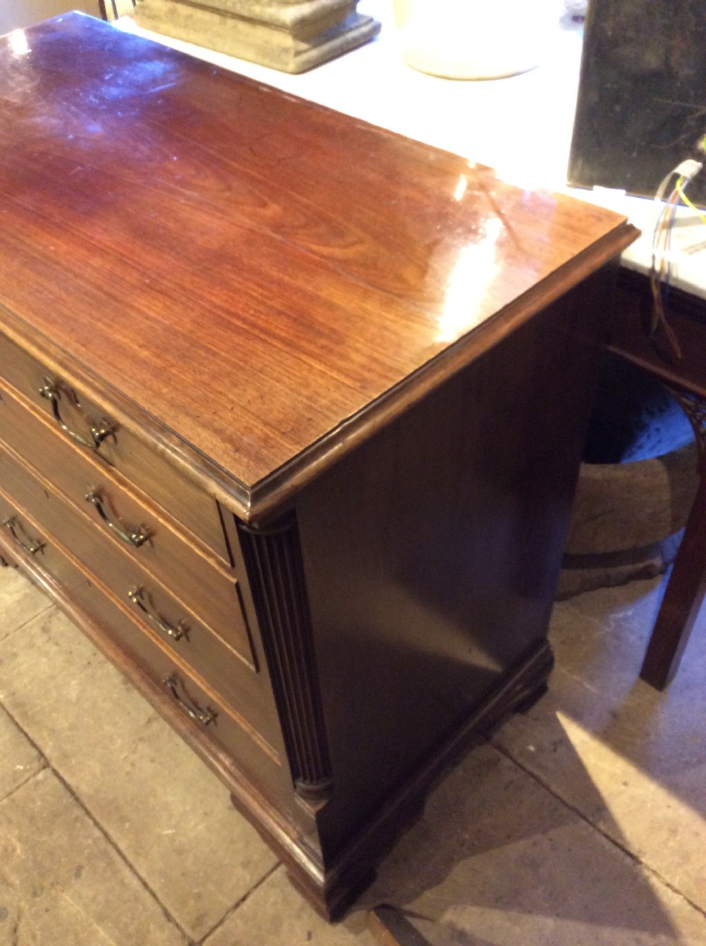 18thC North Country Mahogany chest of drawers View III