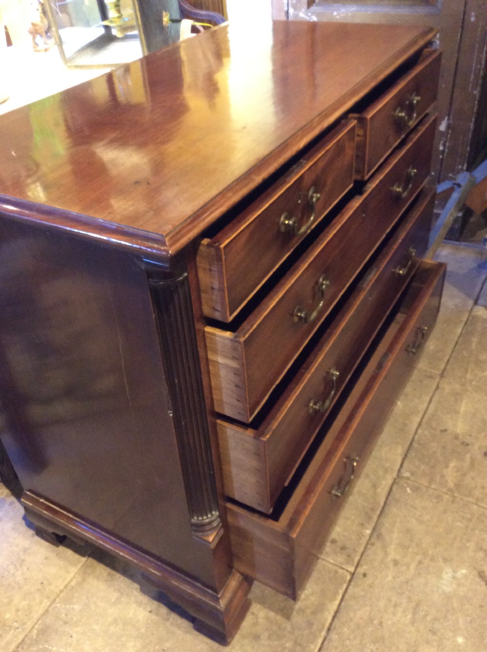 18thC North Country Mahogany chest of drawers View V