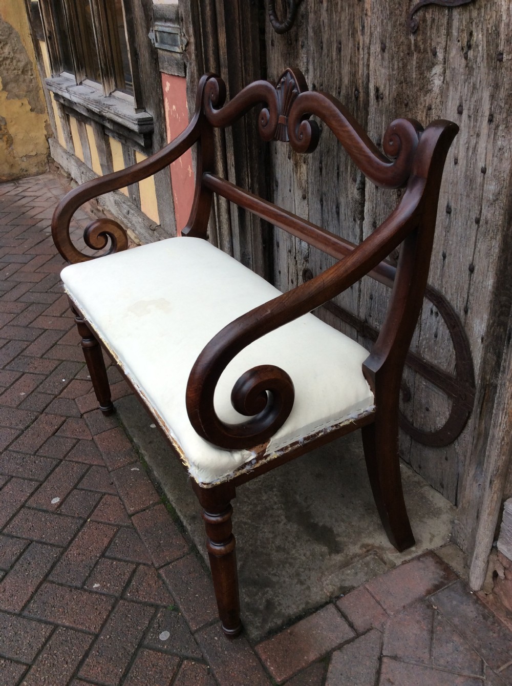 19thC 2 seater Mahogany small sofa window seat c.1830 View III