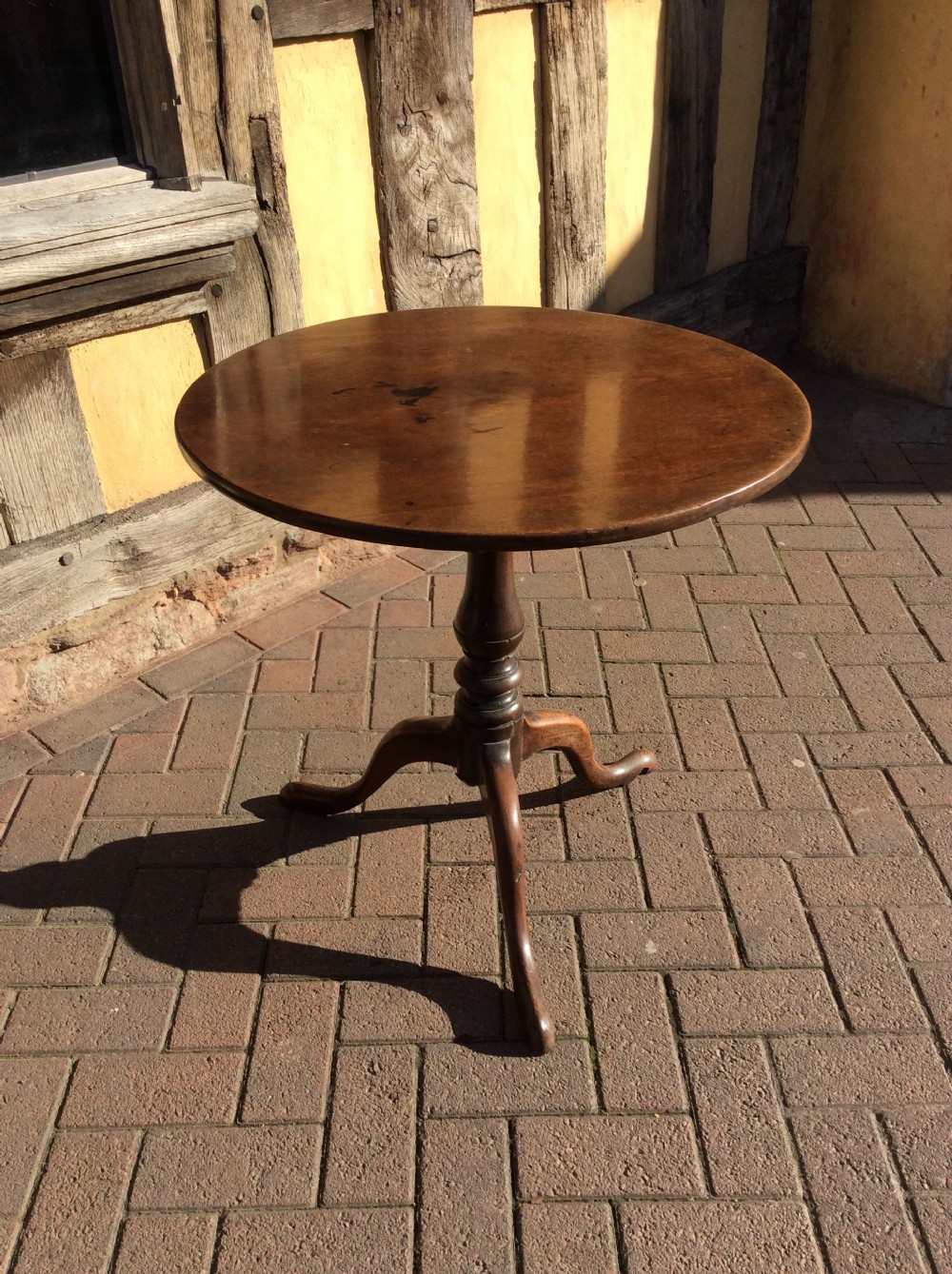 18thC mahogany  tripod table