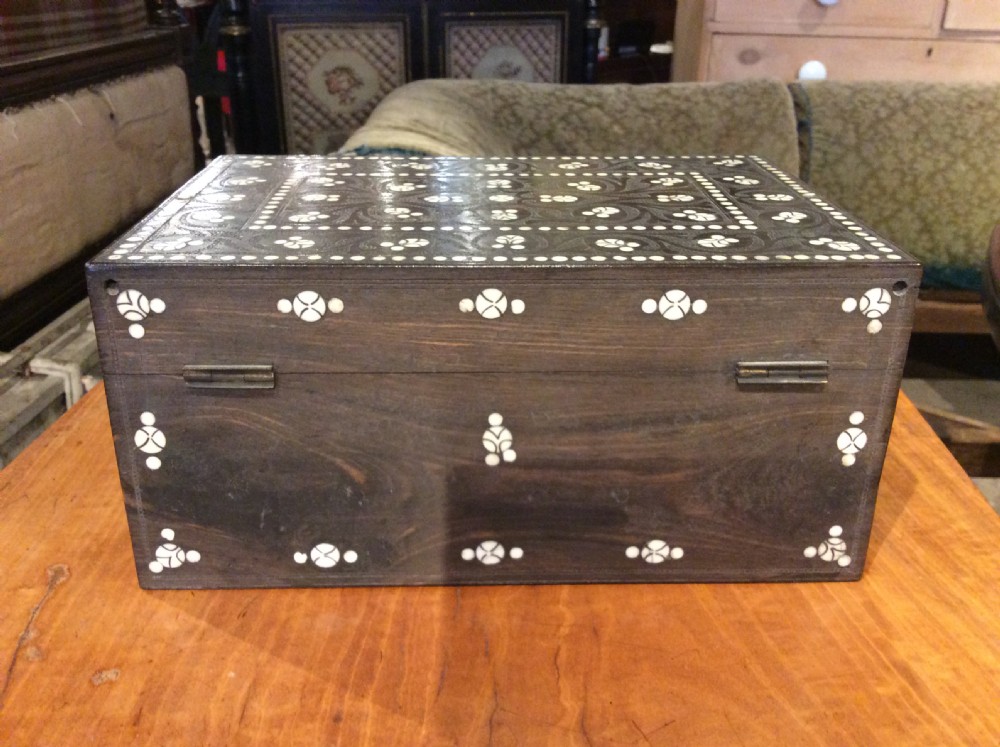 19thC rosewood box with bone inlay View VI