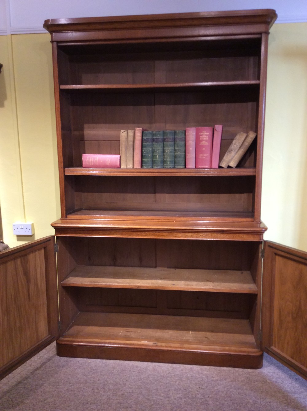 19thC Oak bookcase View II