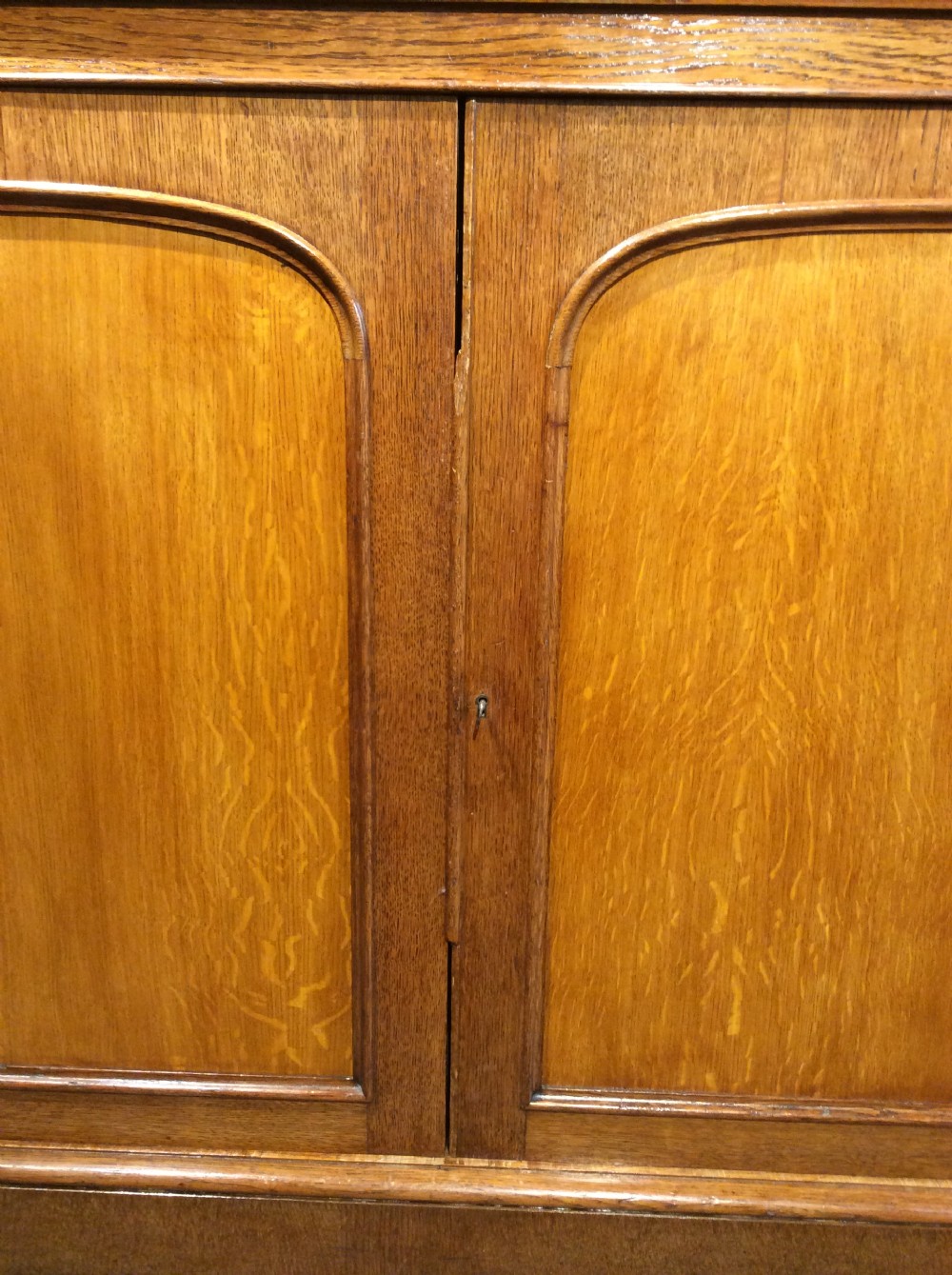 19thC Oak bookcase View VII