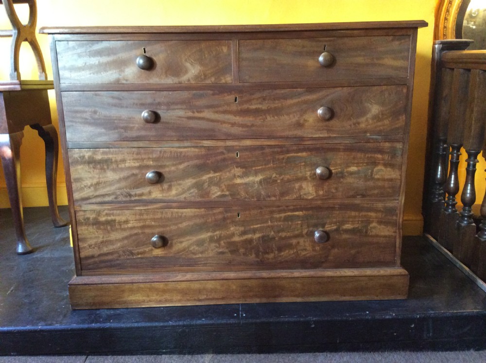 19thC Mahogany chest of drawers by Gillows of Lancaster View X