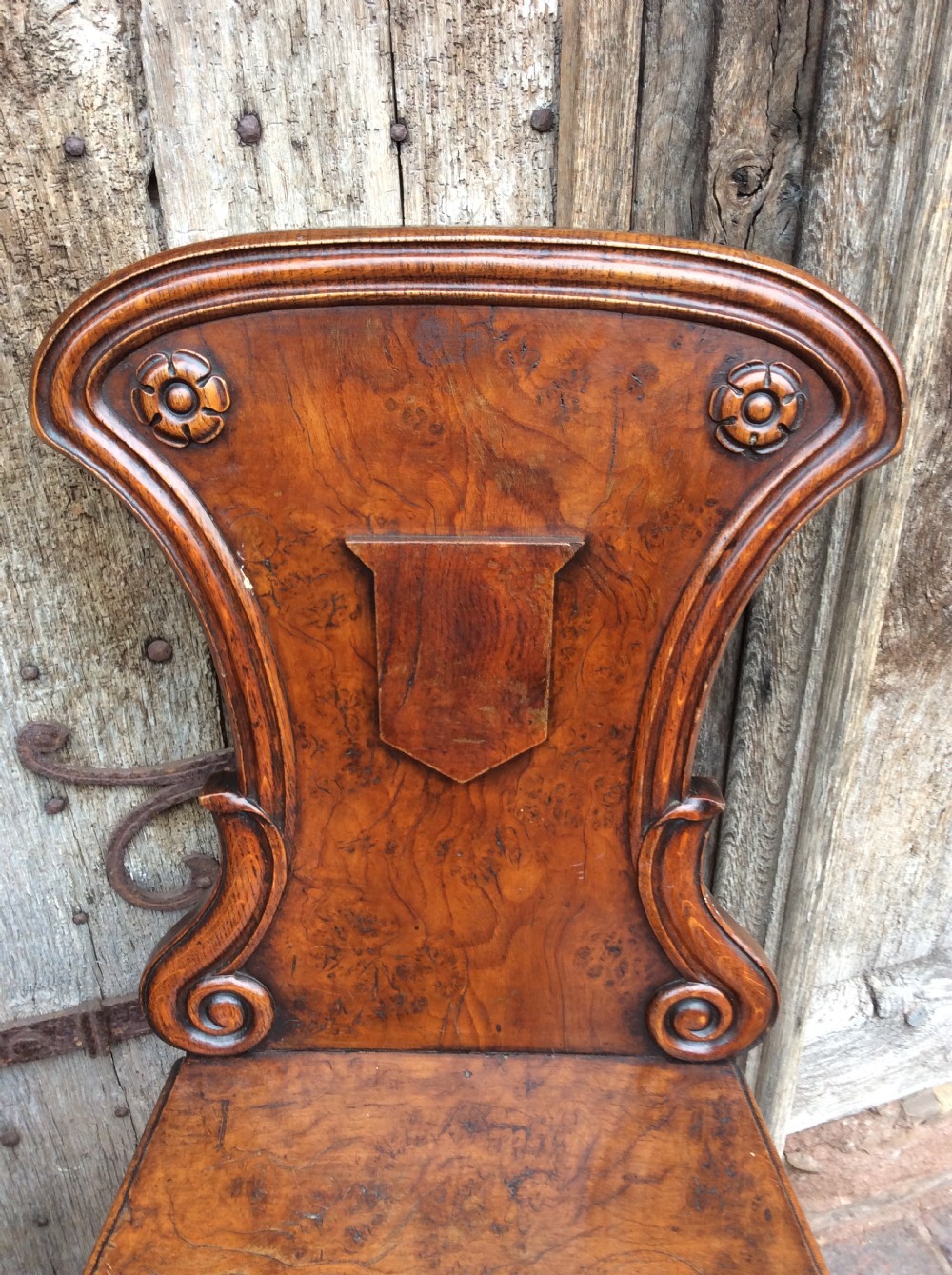 19thC Pair of pollard oak hall chairs View IV