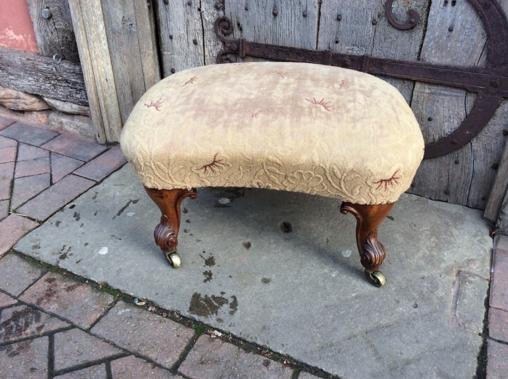 19thC walnut concave footstool View III