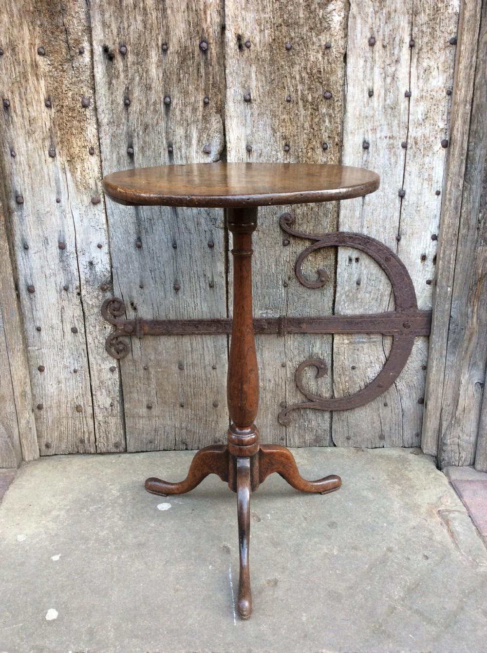 18thC oak tripod table