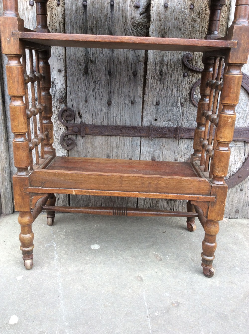 0ak Liberty 3 tier table View X