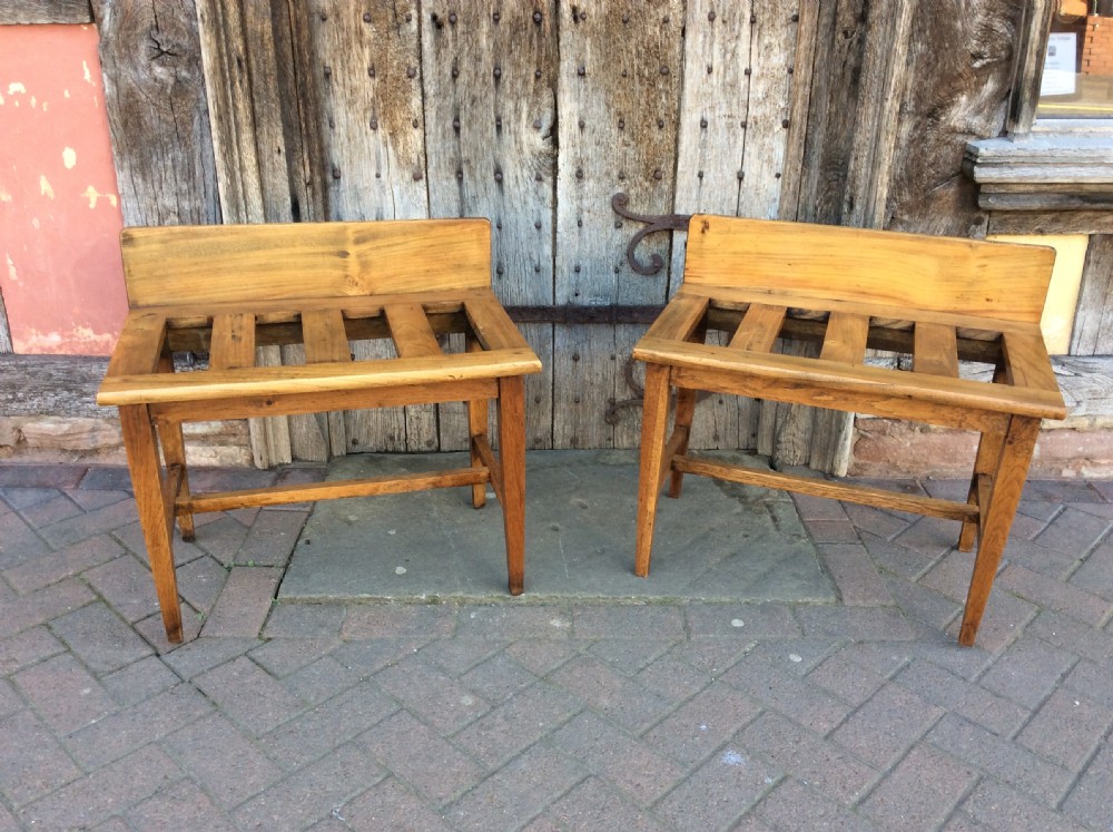 Pair of sturdy oak luggage racks View II
