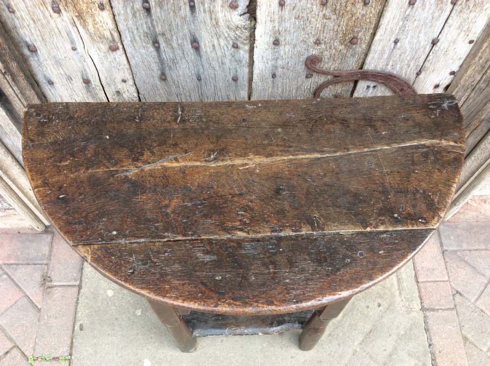 An early to mid 17thC  Oak & elm Credence table  View IV