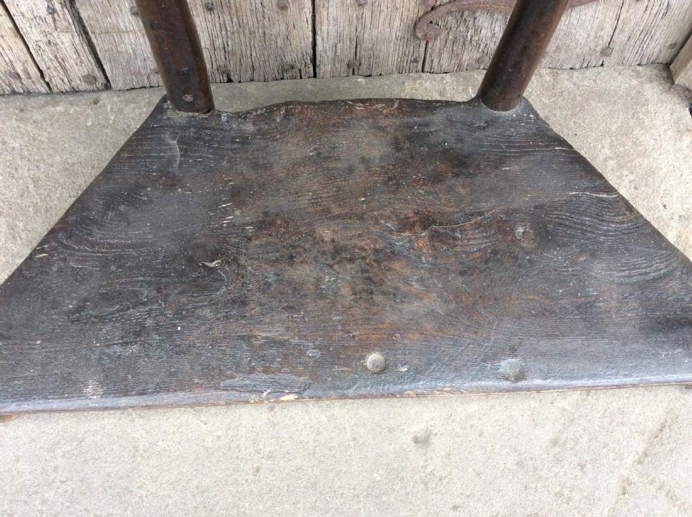 An early to mid 17thC  Oak & elm Credence table  View XII