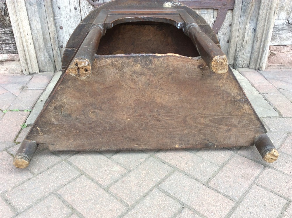 An early to mid 17thC  Oak & elm Credence table  View XIII