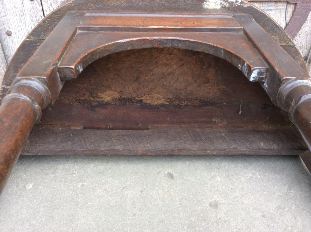 An early to mid 17thC  Oak & elm Credence table  View XIV