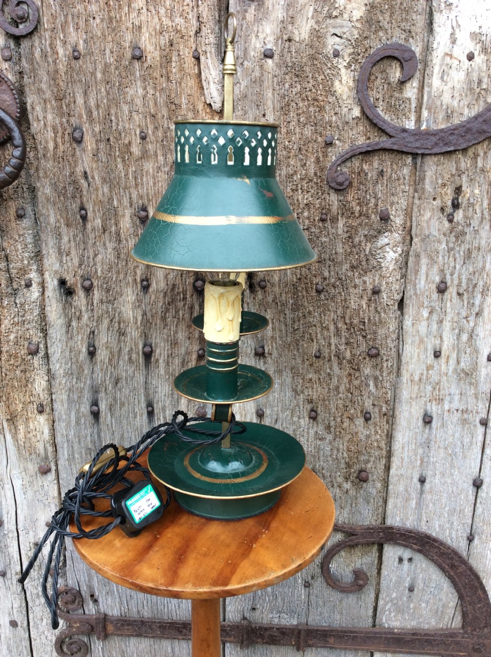 A 19thC toleware student lamp View III