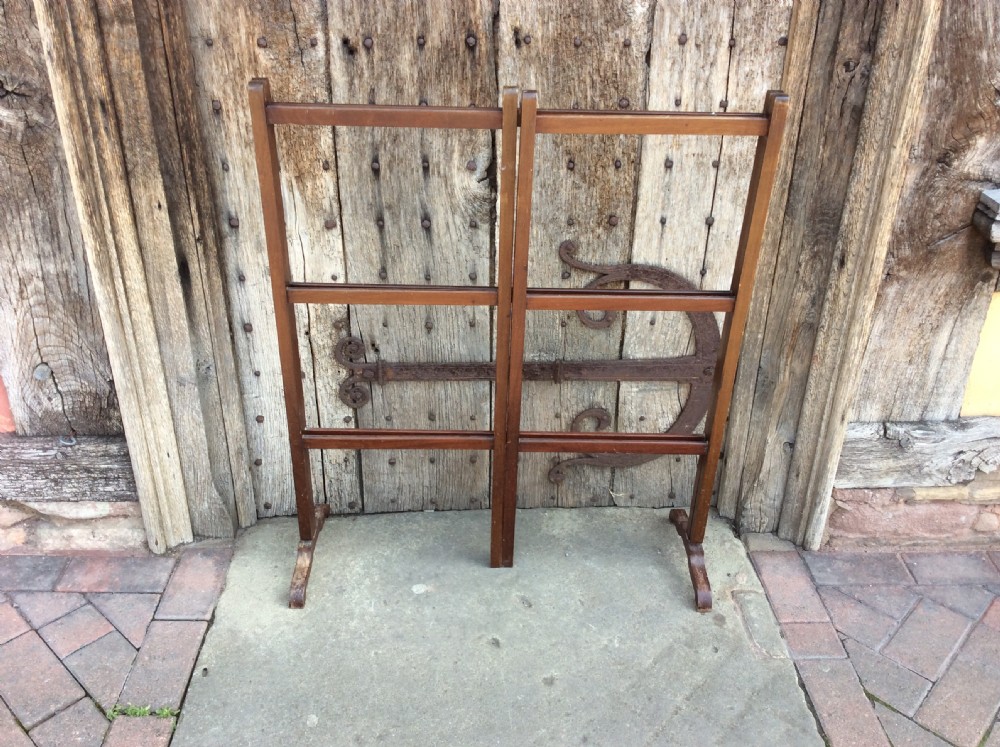 An Edwardian mahogany 3 fold towel rail View IV
