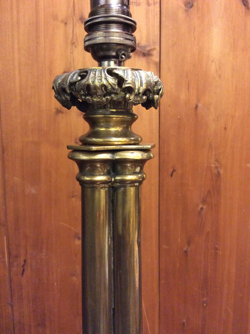 A pair of 19thC cluster column brass lamps View IV