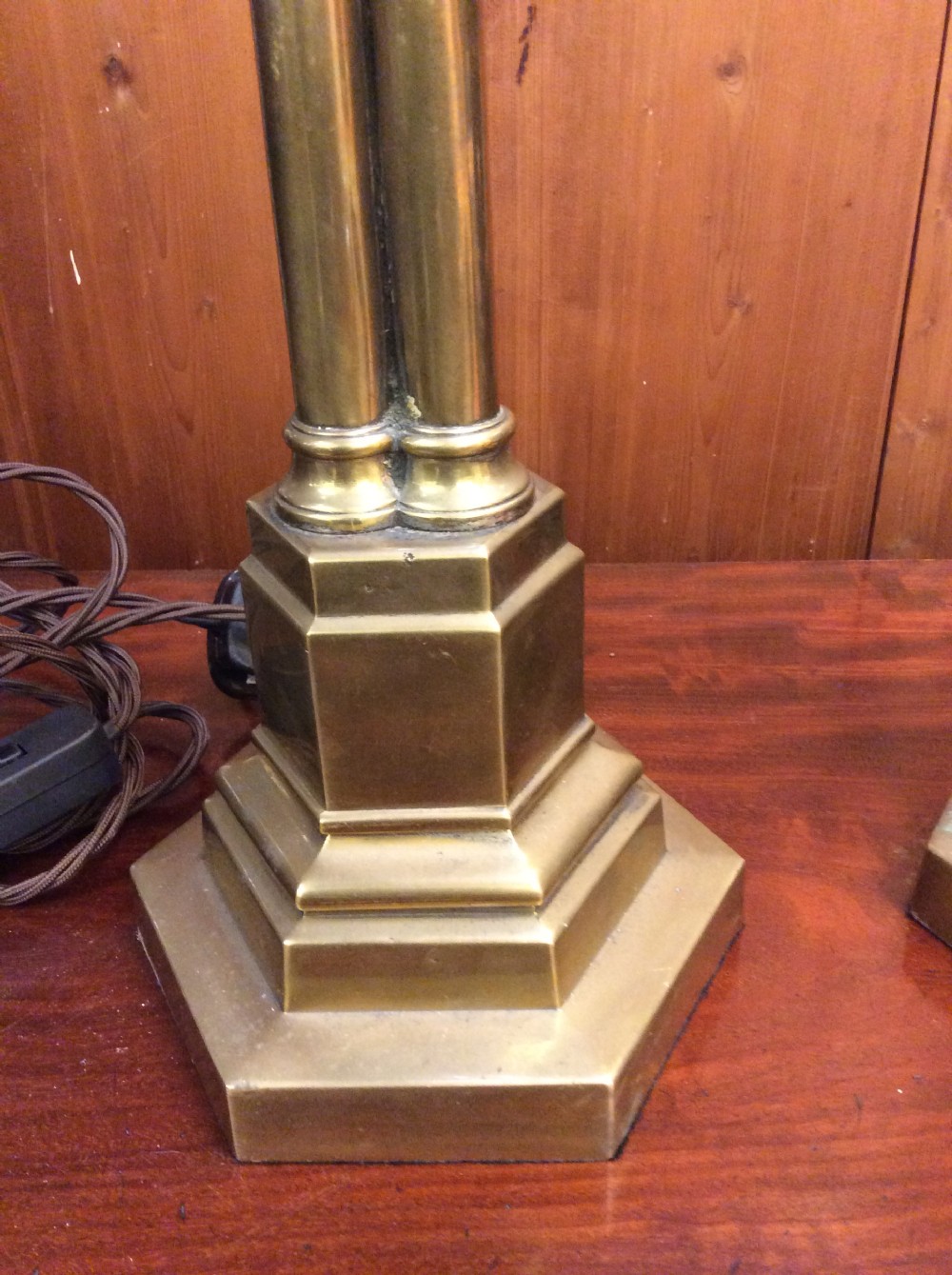 A pair of 19thC cluster column brass lamps View VII