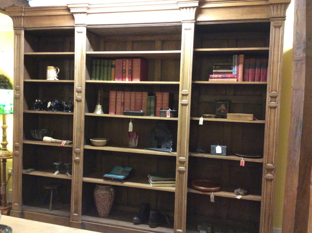 19thC English Oak architectural open fronted 3 sectional bookcase  View II