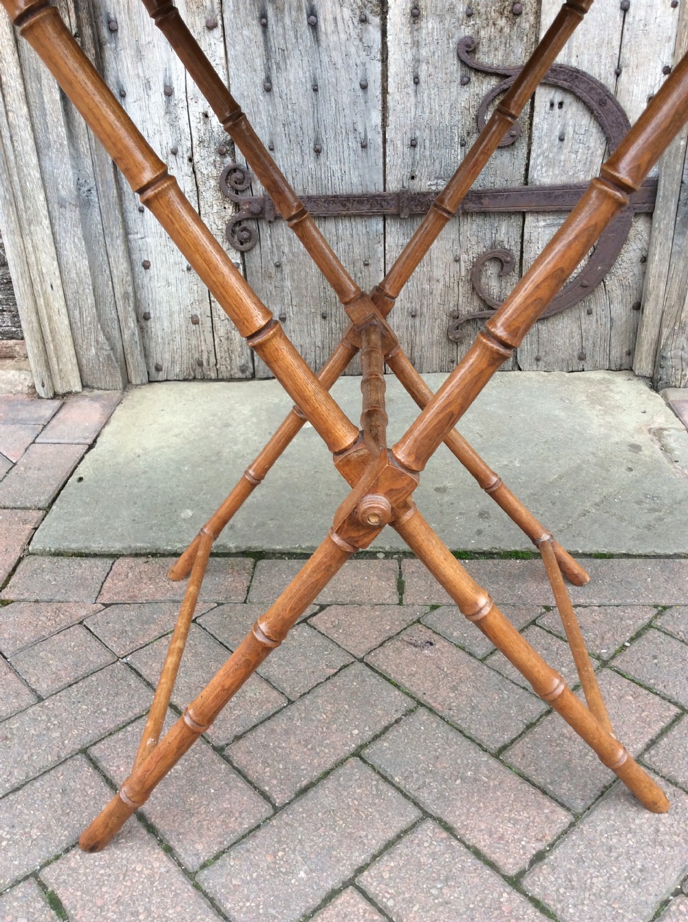 A 19thC buttle’s oak tray with a faux bamboo ash stand View V