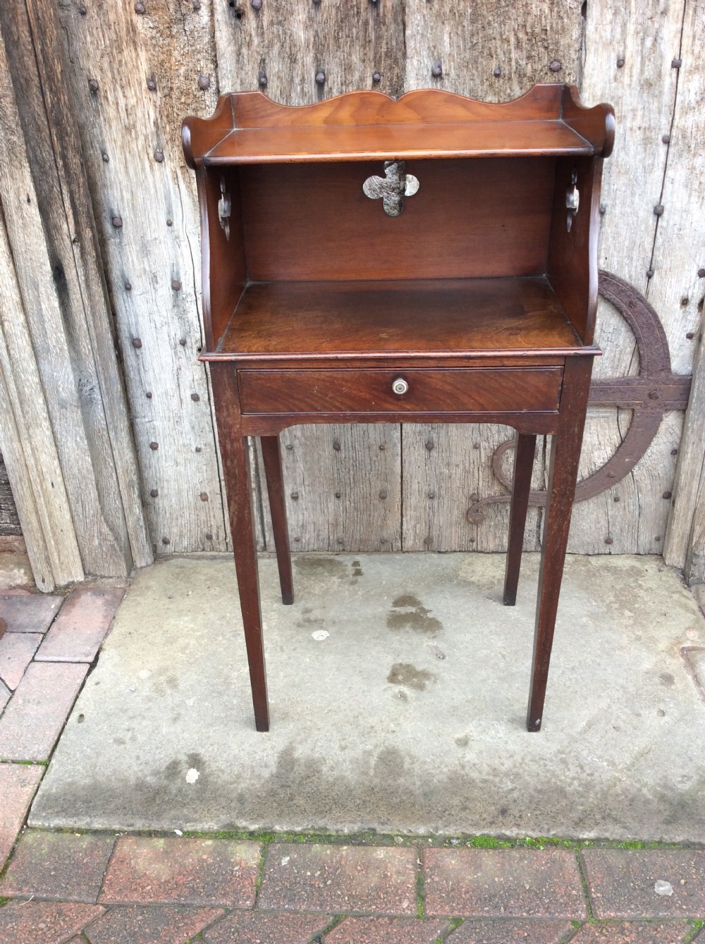 An 18thC mahogany book stand