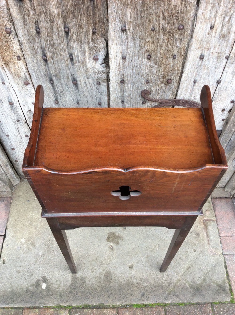 An 18thC mahogany book stand View V