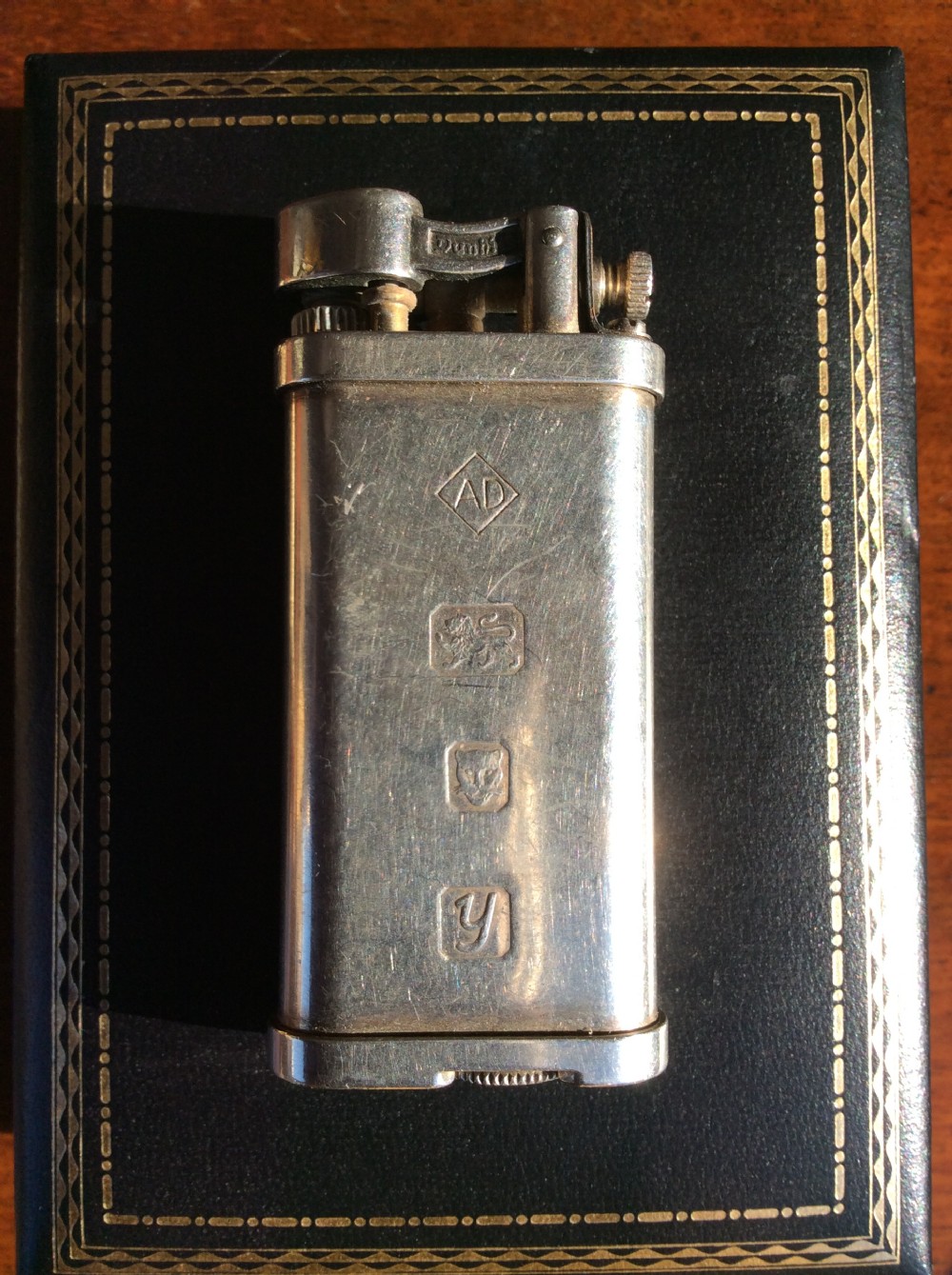 Art deco Dunhill silver lighter View IX