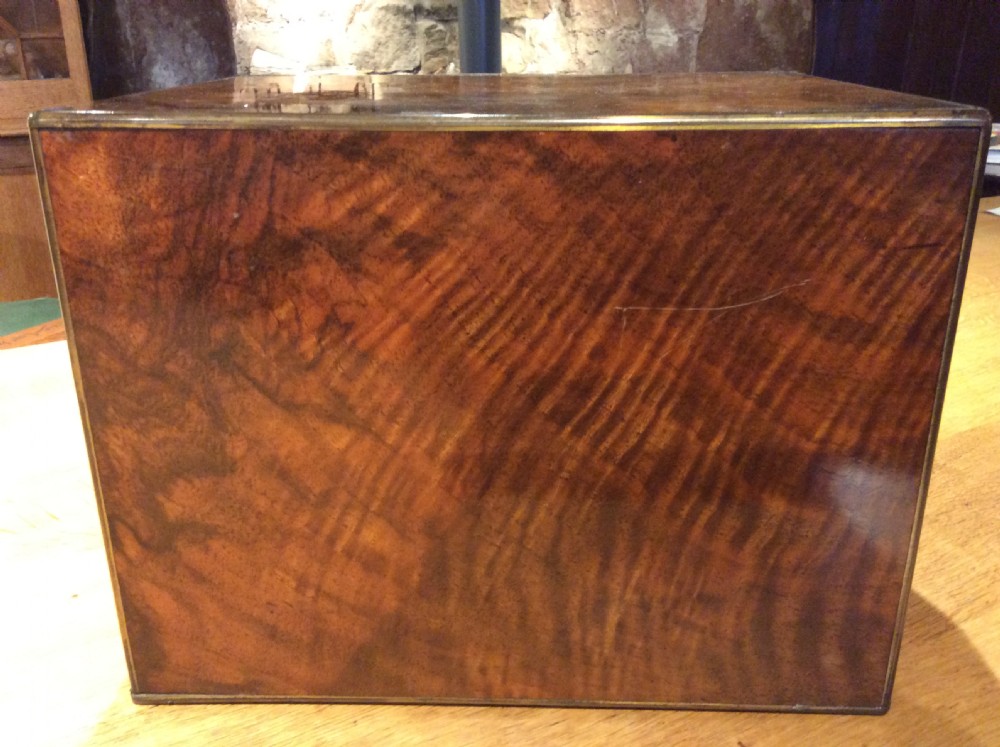 A 19thC Walnut humidor  View VI