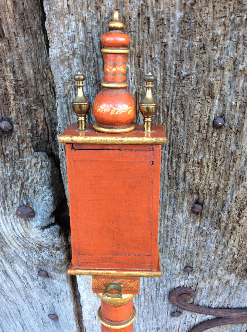 A 1920’s queen Anne style barometre View V