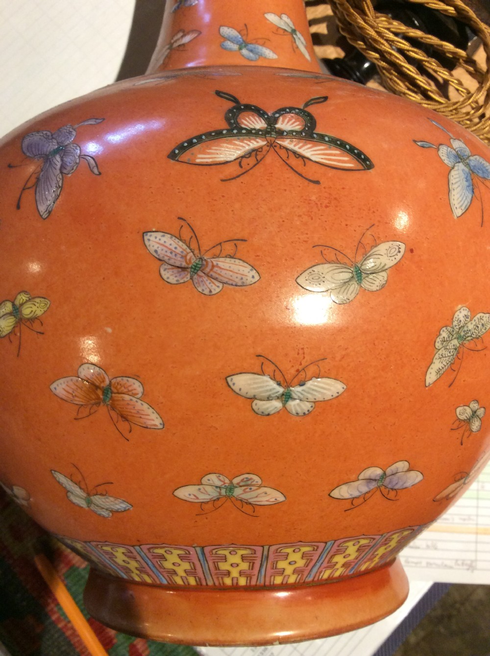 A  very near pair of lamps, both with the «  hundred butterfly » pattern   View X
