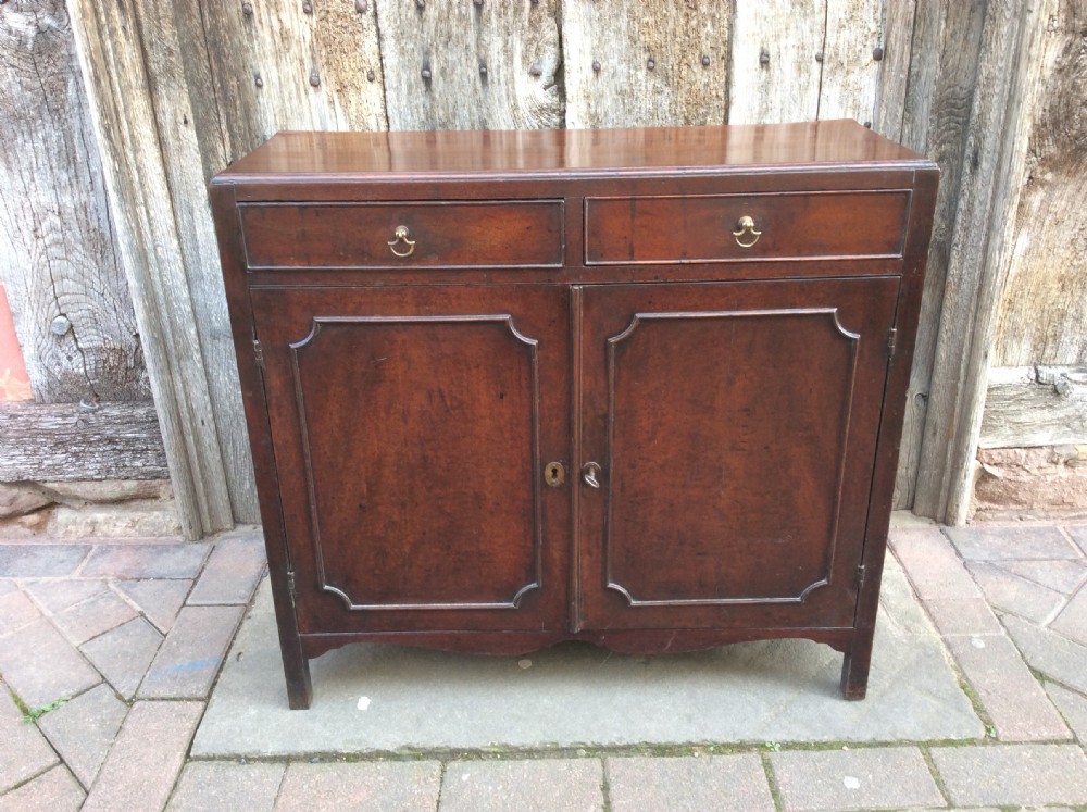 A small 18thC mahogany side cabinet