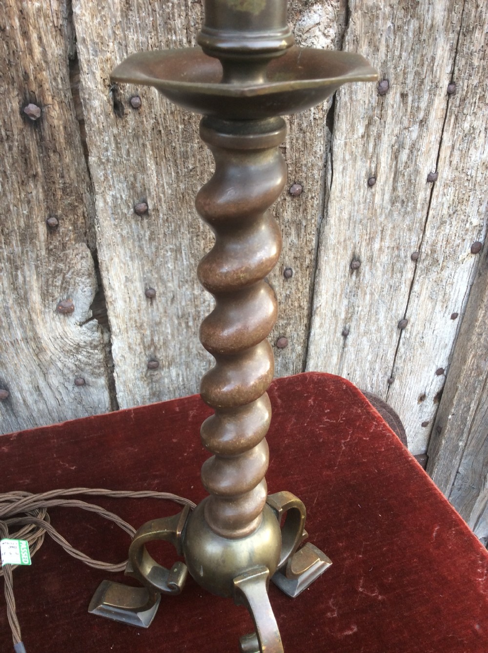 A 19thC pair of bronze table lamps View VI