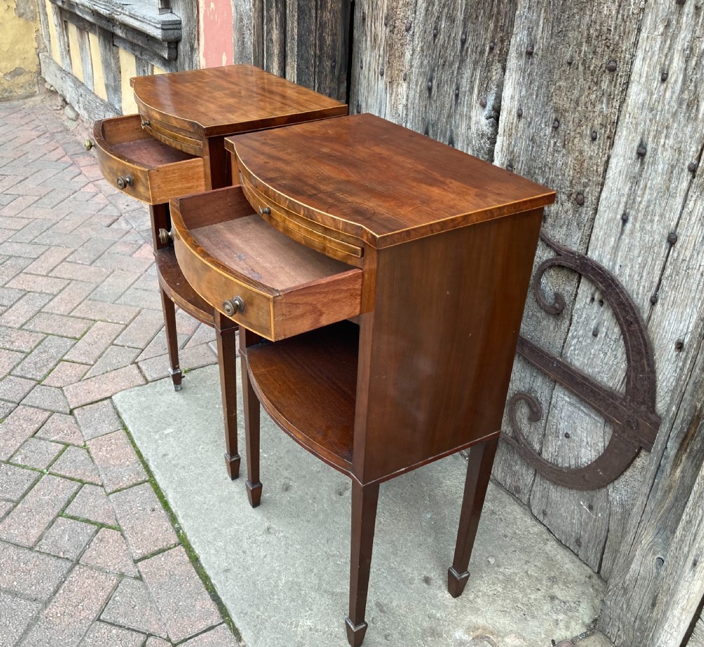 A pair of early 20th century mahogany bedside tables View III