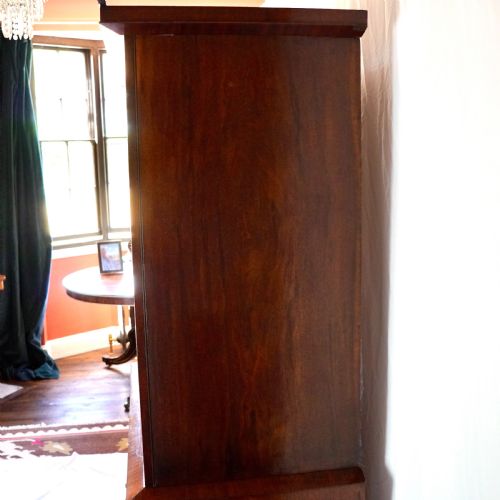 RARE REGENCY MAHOGANY CIRCULAR TAMBOUR LINEN PRESS CABINET - ADDITIONAL PHOTO 7