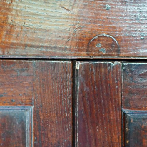 LARGE GEORGE II OAK DOUBLE FLOORSTANDING CORNER CUPBOARD - ADDITIONAL PHOTO 15