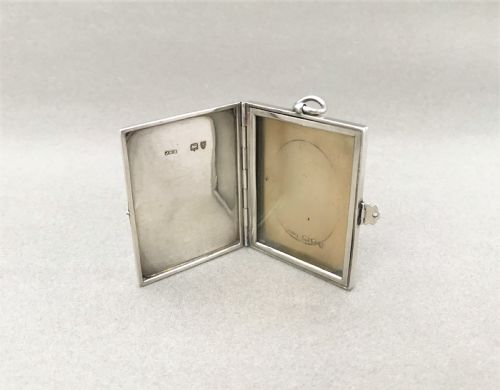 A Superb Victorian Silver Travelling Photo Frame