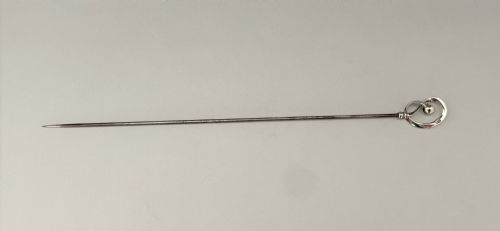fig 1. A Lovely Charles Horner Edwardian Silver Hatpin