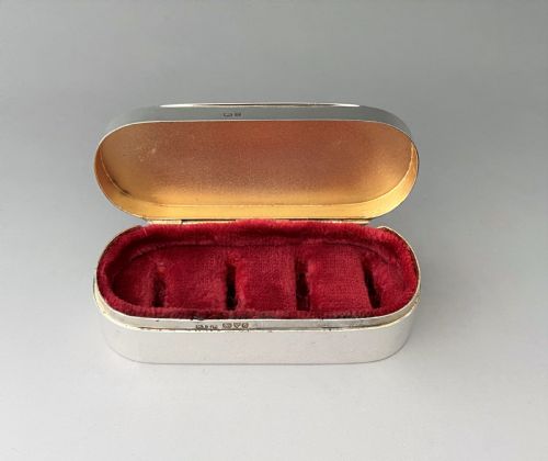 fig 1. A superb Chester silver Edwardian ring box