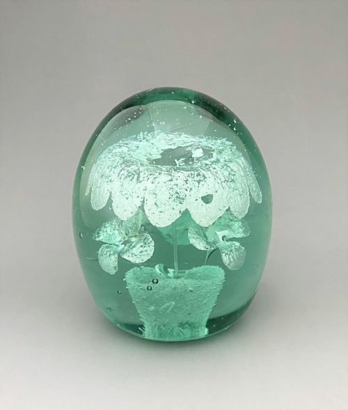 A Gorgeous Victorian Glass Dump/paperweight