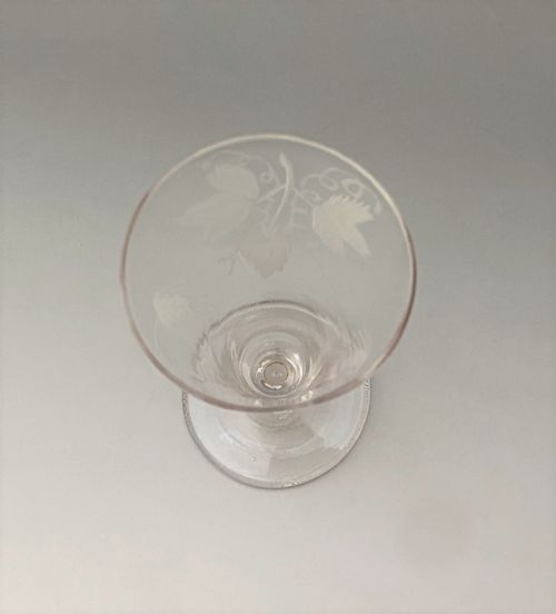 A LOVELY GEORGIAN DWARF ALE GLASS - ADDITIONAL PHOTO 8