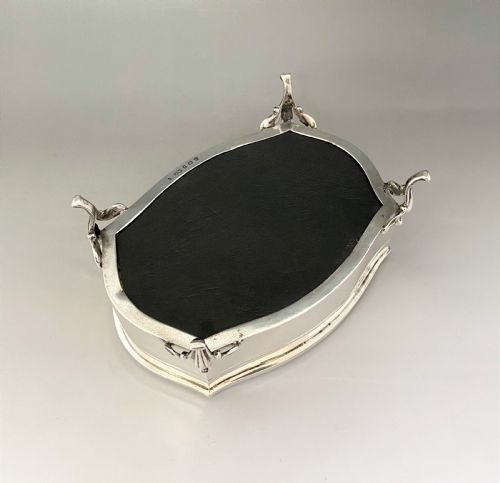 AN ATTRACTIVE AND GOOD SIZED SILVER JEWEL TRINKET BOX - ADDITIONAL PHOTO 7