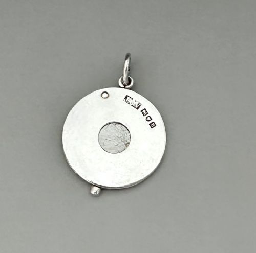 A UNUSUAL EDWARDIAN SILVER CHEROOT CUTTER - ADDITIONAL PHOTO 2