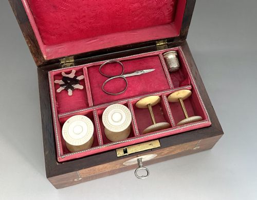 A GORGEOUS EARLY VICTORIAN ROSEWOOD SEWING BOX - ADDITIONAL PHOTO 8